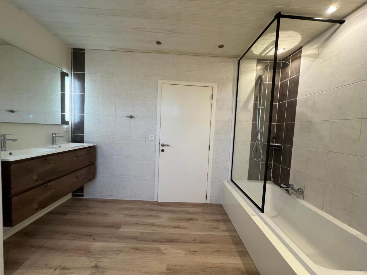 Ferienwohnung Ruim App. Met Grote Garage Ypern Exterior foto